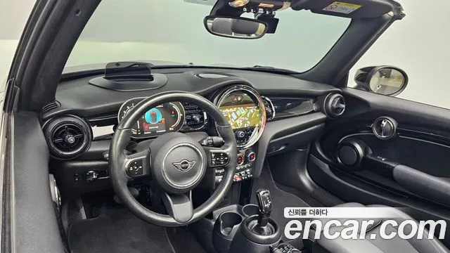 Mini Cooper Convertible — Фото автомобиля 7
