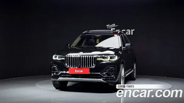 BMW X7 G07 — Фото автомобиля 3