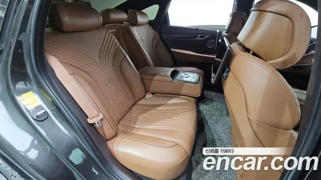 Genesis G80 RG3 — Фото автомобиля 17