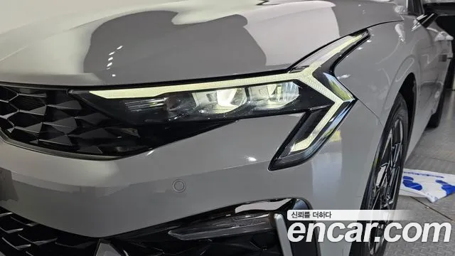 Kia K5 Generation 3 — Фото автомобиля 7