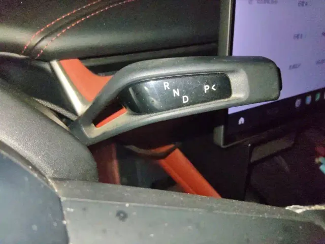 Xiaomi SU7 — Фото автомобиля 15