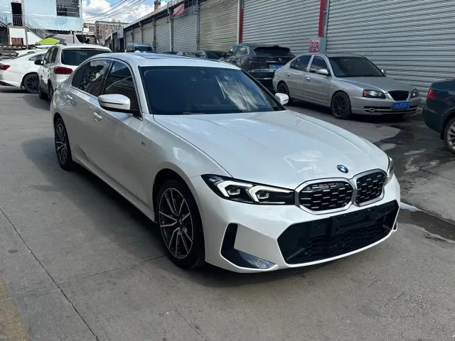 BMW 3 Series — Фото автомобиля 3