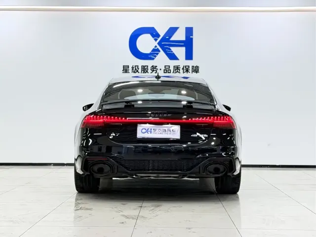 Audi A7 — Фото автомобиля 8
