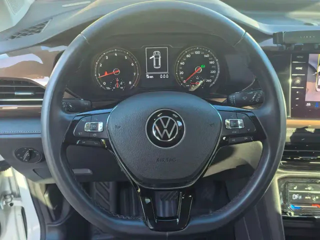 Volkswagen Tharu — Фото автомобиля 8