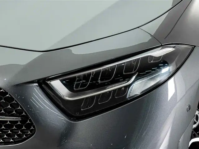 Mercedes-Benz CLS-Class — Фото автомобиля 4