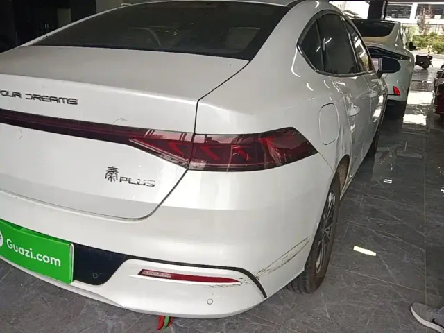BYD Qin PLUS — Фото автомобиля 7