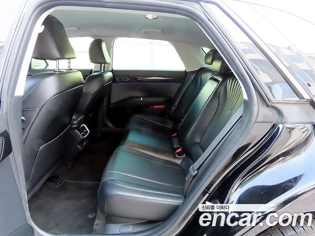 Hyundai Grandeur GN7 — Фото автомобиля 11