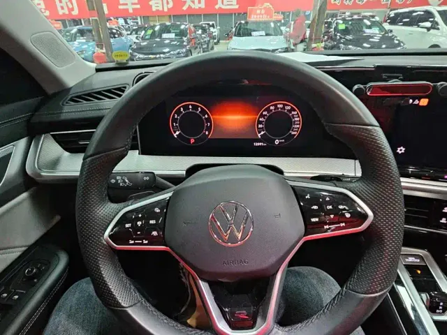Volkswagen Talagon — Фото автомобиля 8