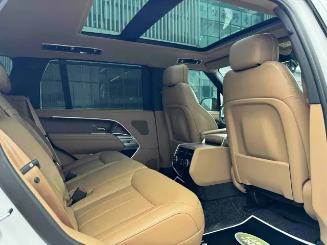 Land Rover Range Rover — Фото автомобиля 17