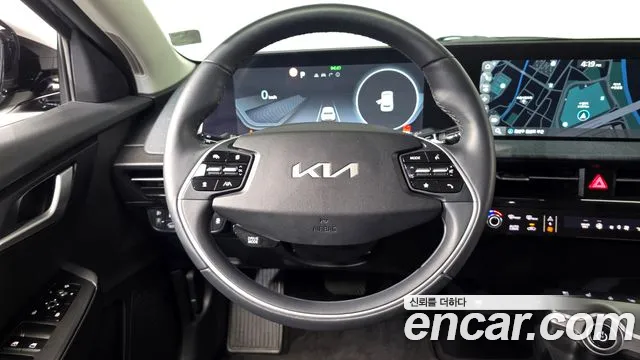 Kia EV6 — Фото автомобиля 19