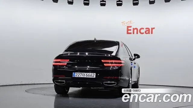 Genesis G80 RG3 — Фото автомобиля 4