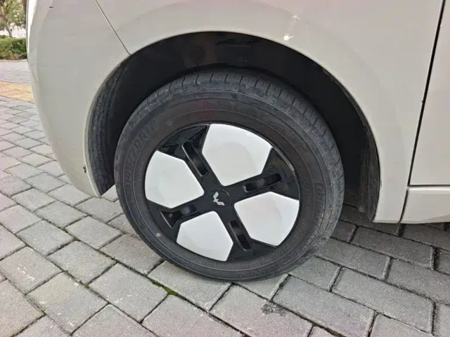 Wuling Hongguang Mini EV — Фото автомобиля 22