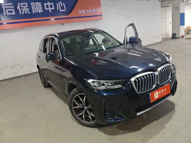 BMW X3 — Фото автомобиля 2