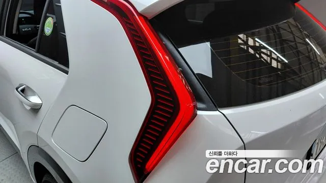 Kia Niro The All New Niro — Фото автомобиля 8