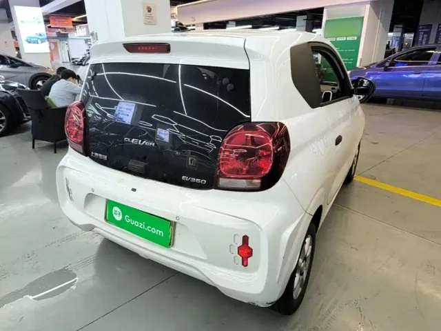 Roewe Clever — Фото автомобиля 6