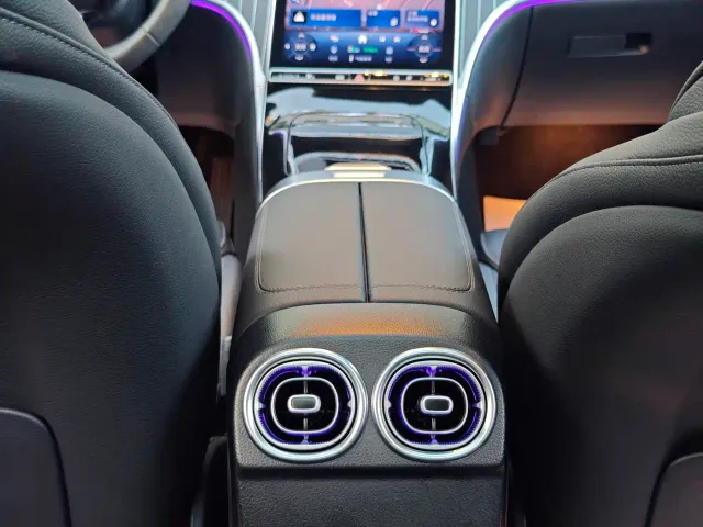 Mercedes-Benz C-Class — Фото автомобиля 15