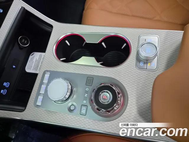 Genesis GV80 — Фото автомобиля 14