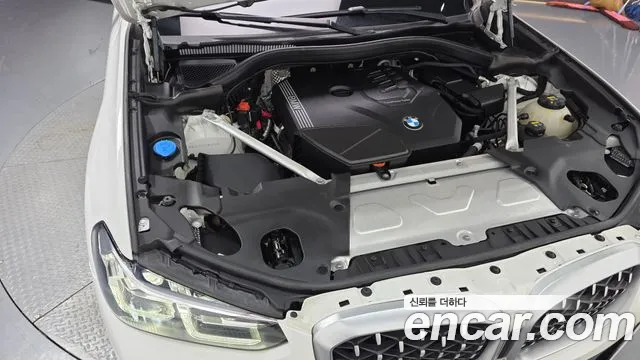BMW X4 xDrive20i M Sport — Фото автомобиля 6