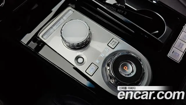 Genesis G80 RG3 — Фото автомобиля 9