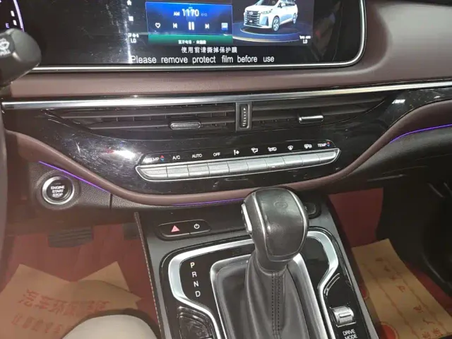 GAC Trumpchi M6 — Фото автомобиля 12