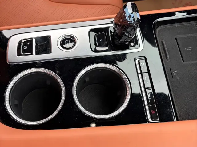 Geely Boyue — Фото автомобиля 20