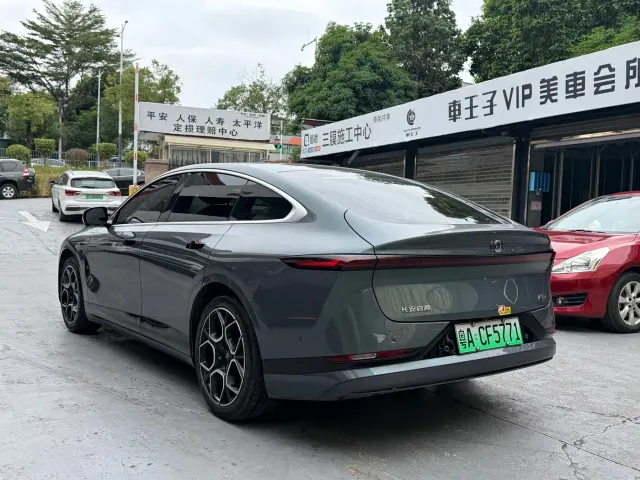 Changan Qiyuan A07 — Фото автомобиля 7