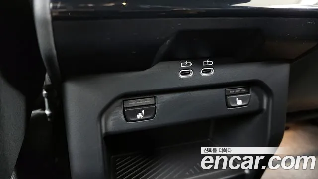 BMW 5-Series — Фото автомобиля 19