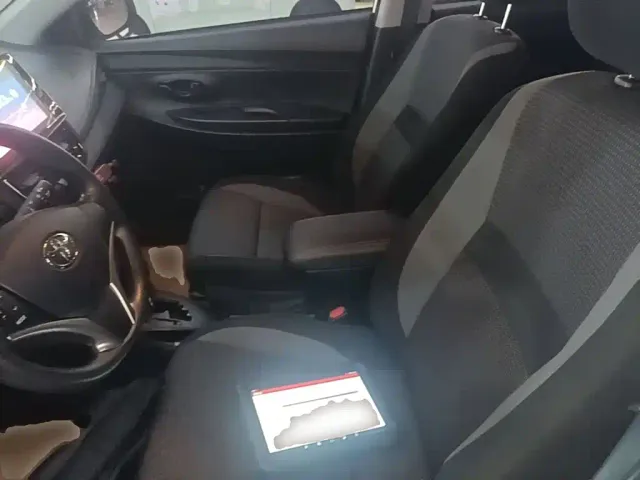 Toyota Vios FS — Фото автомобиля 14