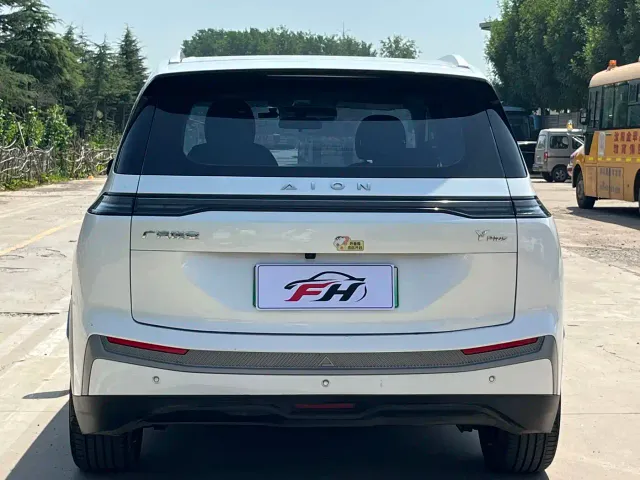 GAC Aion Y — Фото автомобиля 12
