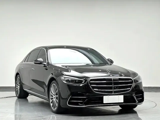 Mercedes-Benz S-Class — Фото автомобиля 3