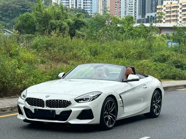 BMW Z4 — Фото автомобиля 2