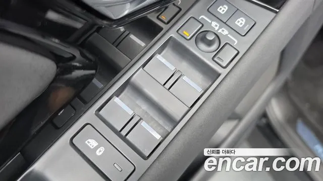 Land Rover Range Rover Evoque 2nd Gen — Фото автомобиля 30