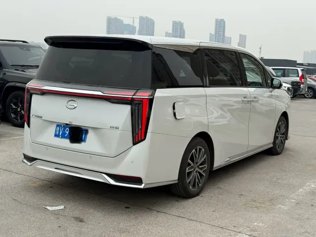 GAC Trumpchi M8 — Фото автомобиля 4