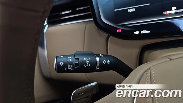 Land Rover Range Rover — Фото автомобиля 25