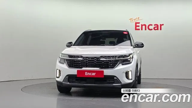 Kia Seltos Новый Seltos Бензин 2.0 2WD — Фото автомобиля 3