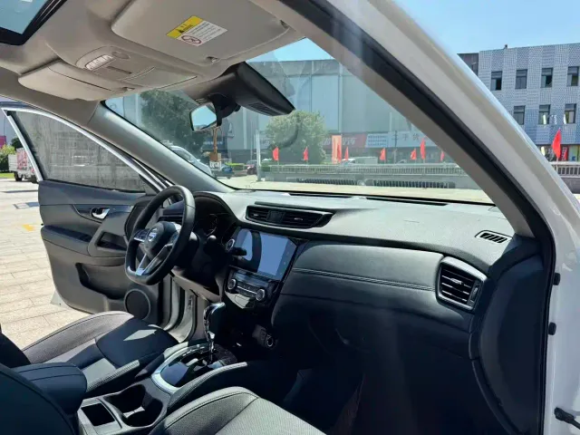 Nissan X-Trail — Фото автомобиля 29