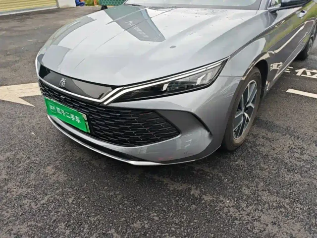 BYD Qin L — Фото автомобиля 23
