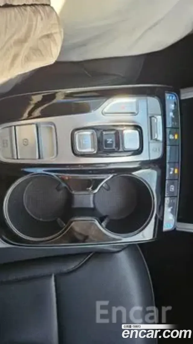 Hyundai Tucson NX4 — Фото автомобиля 16