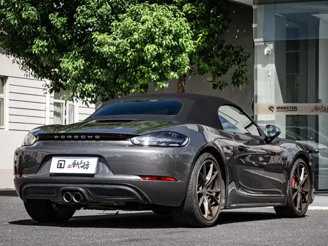 Porsche 718 — Фото автомобиля 4