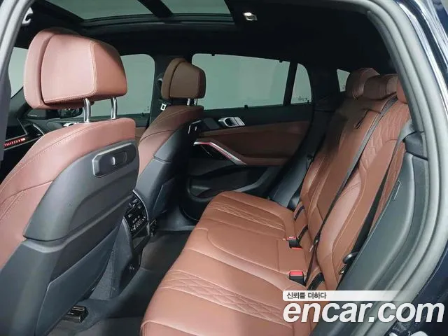 BMW X6 xDrive40i M Sport — Фото автомобиля 8