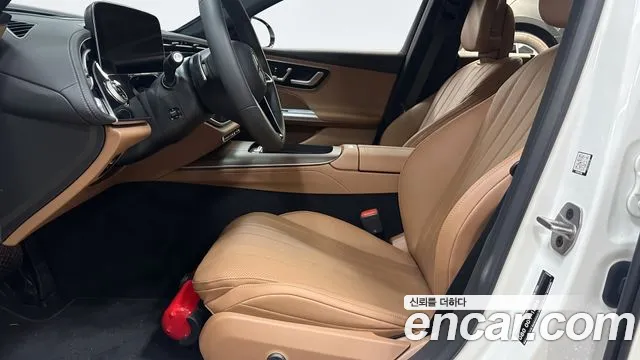 Mercedes-Benz E-Class — Фото автомобиля 10