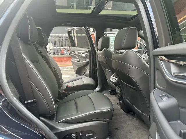 Buick Enclave — Фото автомобиля 14