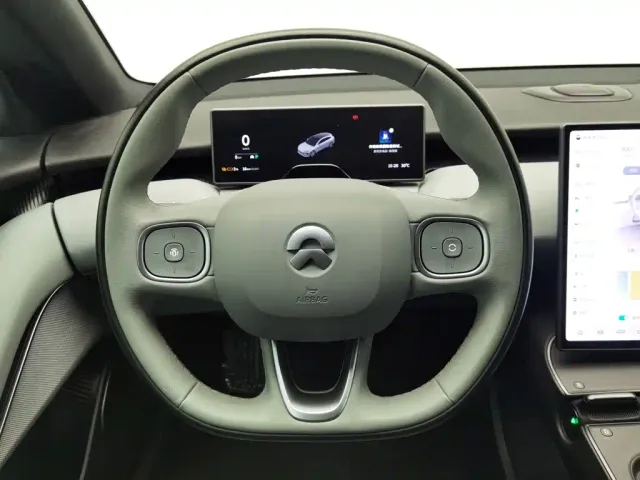 Nio ET5 Touring — Фото автомобиля 11