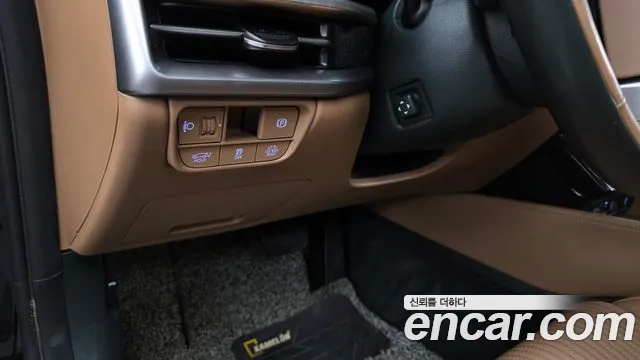 Hyundai Grandeur GN7 — Фото автомобиля 30