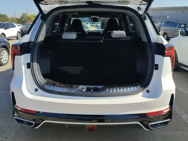 Changan CS75 Plus — Фото автомобиля 4
