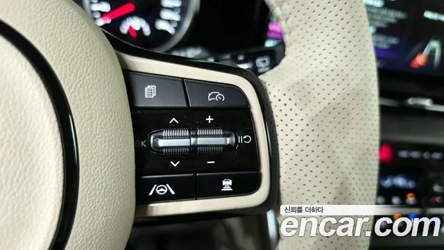 Kia Canival Carnival 4 поколение Бензин 9 мест Prestige — Фото автомобиля 17
