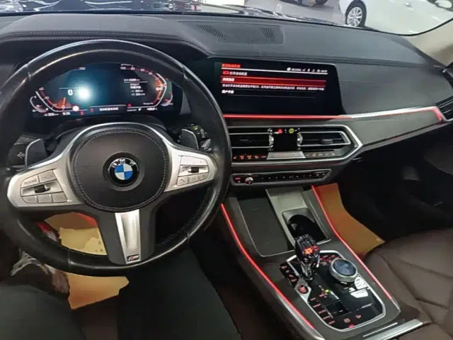 BMW X5 — Фото автомобиля 9