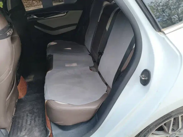 BYD Qin PLUS — Фото автомобиля 14