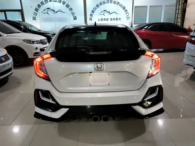 Honda Civic — Фото автомобиля 5