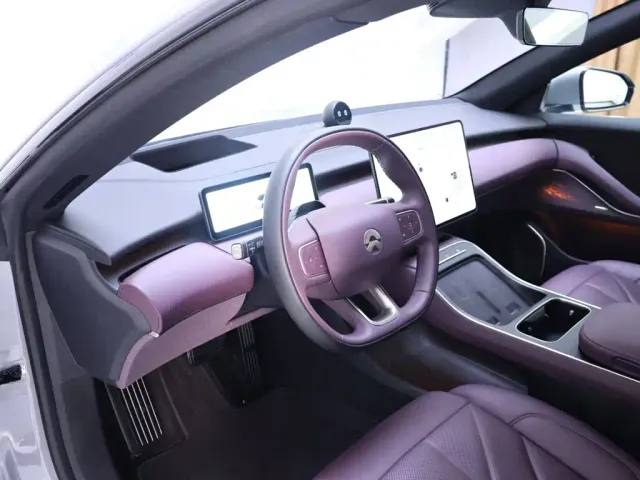 Nio ET5 Touring — Фото автомобиля 10
